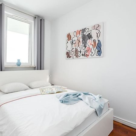 Chill Apartments Mokotow Business Park Warsaw Ngoại thất bức ảnh