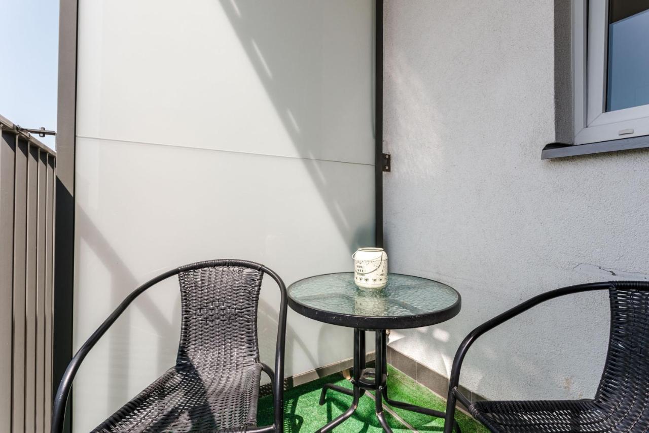 Chill Apartments Mokotow Business Park Warsaw Ngoại thất bức ảnh