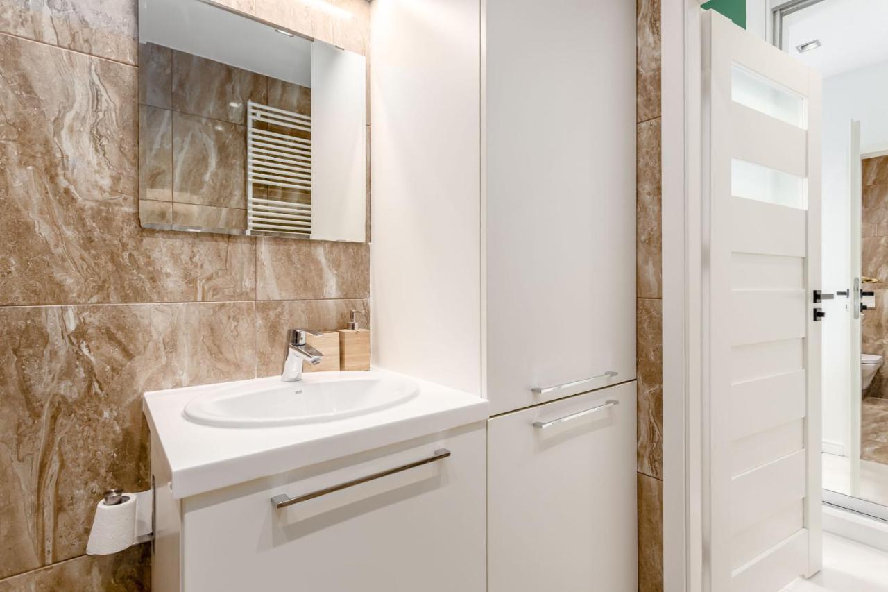 Chill Apartments Mokotow Business Park Warsaw Ngoại thất bức ảnh